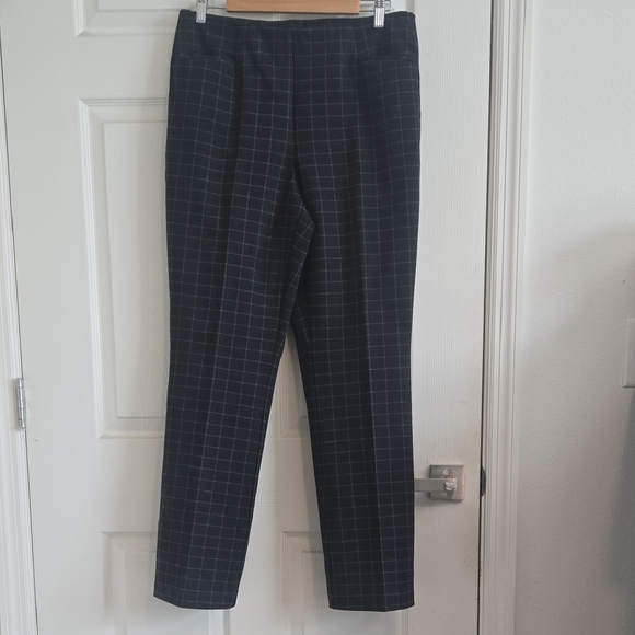 Investments Black Checkered Women's Trousers - Picture 1 of 4